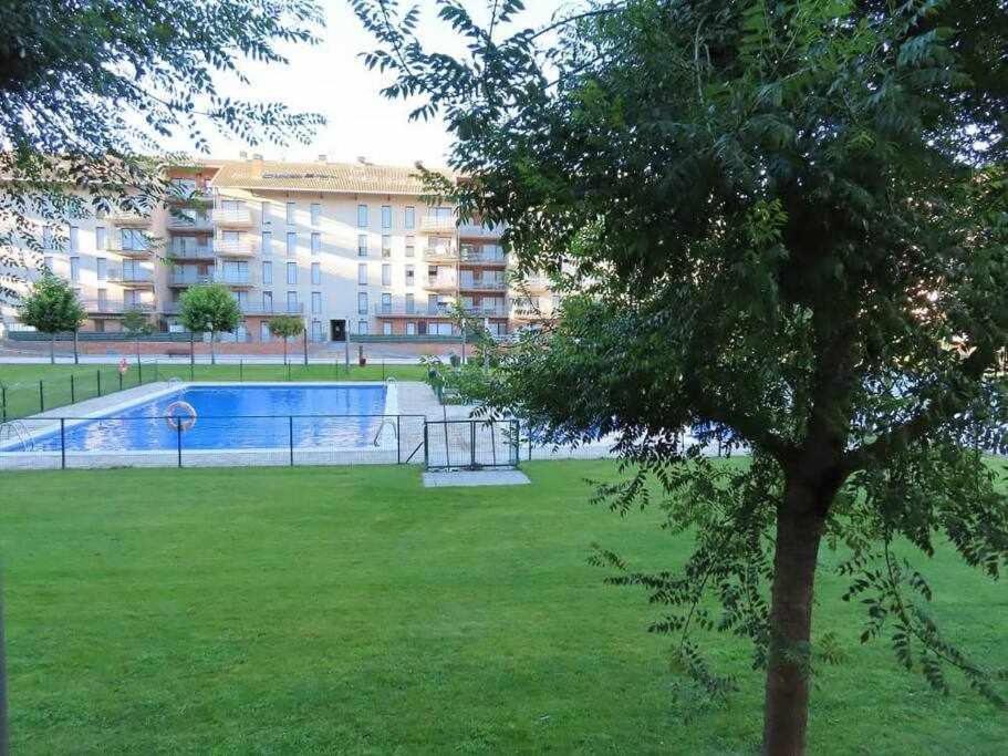 Precioso Atico Con Bonitas Vistas A La Pena Oroel Apartment Jaca Luaran gambar