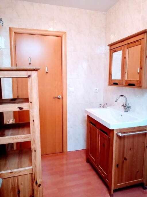 Precioso Atico Con Bonitas Vistas A La Pena Oroel Apartment Jaca Luaran gambar
